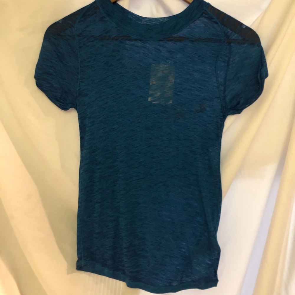 Free People t Shirt - Picture 2 of 2